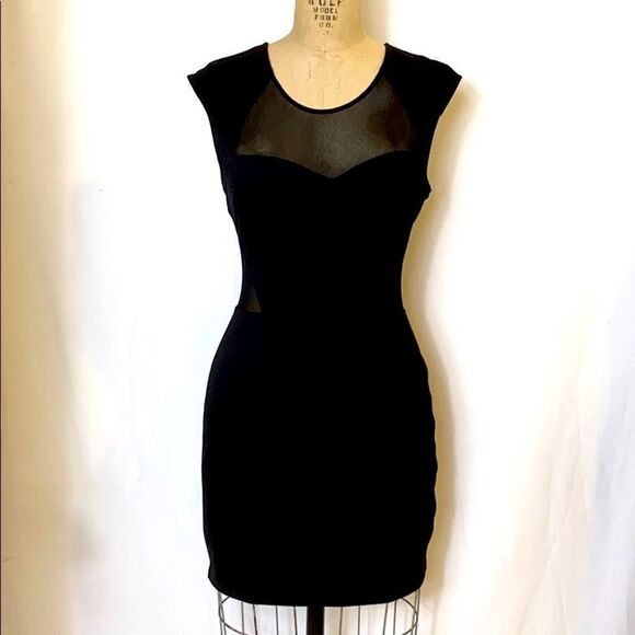 Black dress Forever 21 - Picture 4 of 10